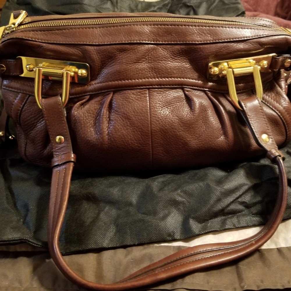 B Makowski leather handbag with dust cover